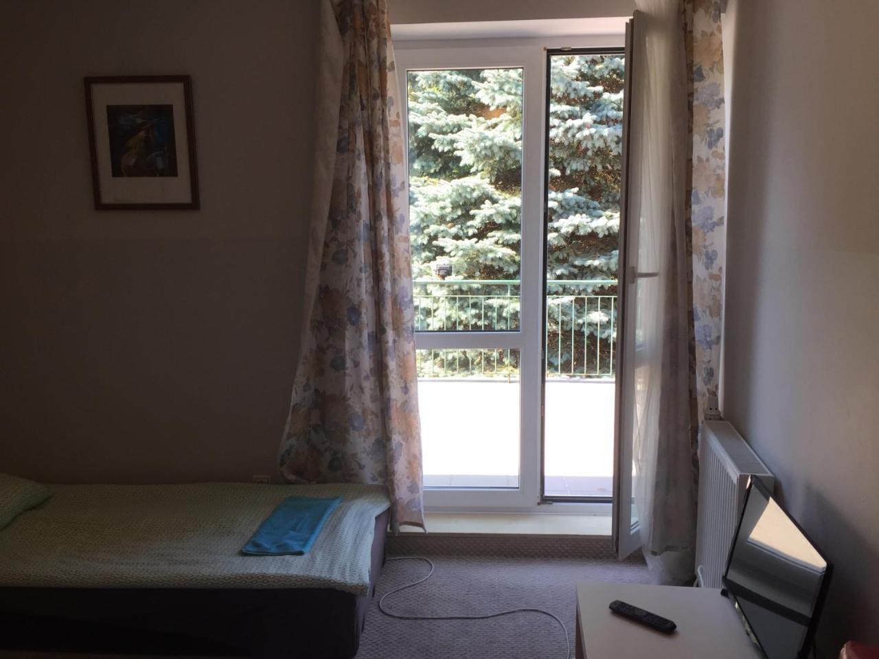 Wilanowska Hostel วอร์ซอ ภายนอก รูปภาพ