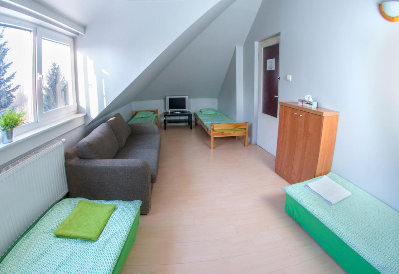 Wilanowska Hostel วอร์ซอ ภายนอก รูปภาพ